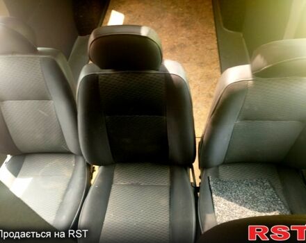 Белый Опель Movano, объемом двигателя 2.3 л и пробегом 277 тыс. км за 17000 $, фото 7 на Automoto.ua