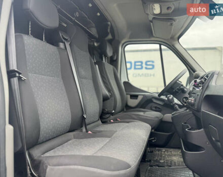 Білий Опель Movano, об'ємом двигуна 2.3 л та пробігом 473 тис. км за 16000 $, фото 16 на Automoto.ua