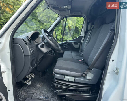 Белый Опель Movano, объемом двигателя 2.3 л и пробегом 284 тыс. км за 15700 $, фото 11 на Automoto.ua