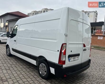 Белый Опель Movano, объемом двигателя 2.3 л и пробегом 262 тыс. км за 15000 $, фото 3 на Automoto.ua