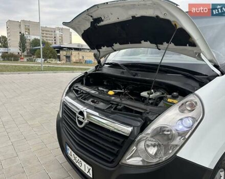 Білий Опель Movano, об'ємом двигуна 2.3 л та пробігом 285 тис. км за 12999 $, фото 16 на Automoto.ua