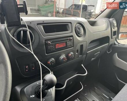 Белый Опель Movano, объемом двигателя 2.3 л и пробегом 262 тыс. км за 15000 $, фото 13 на Automoto.ua