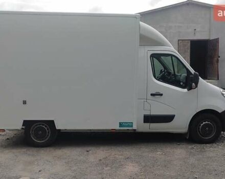 Білий Опель Movano, об'ємом двигуна 2.3 л та пробігом 292 тис. км за 16000 $, фото 4 на Automoto.ua