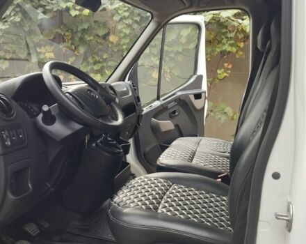 Белый Опель Movano, объемом двигателя 2.3 л и пробегом 214 тыс. км за 13300 $, фото 3 на Automoto.ua