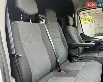 Белый Опель Movano, объемом двигателя 2.3 л и пробегом 262 тыс. км за 15000 $, фото 11 на Automoto.ua