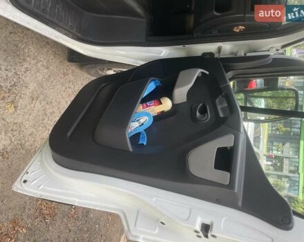 Білий Опель Movano, об'ємом двигуна 2.3 л та пробігом 272 тис. км за 16500 $, фото 9 на Automoto.ua
