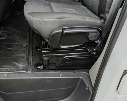 Белый Опель Movano, объемом двигателя 2.3 л и пробегом 245 тыс. км за 17200 $, фото 4 на Automoto.ua