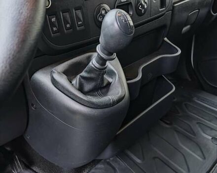 Белый Опель Movano, объемом двигателя 2.3 л и пробегом 245 тыс. км за 17200 $, фото 3 на Automoto.ua