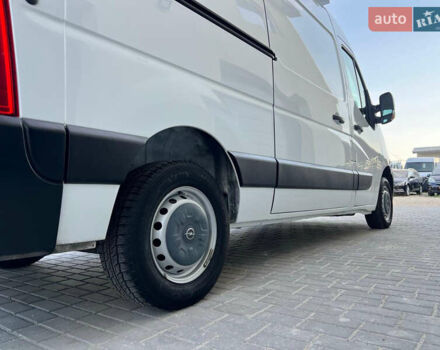 Белый Опель Movano, объемом двигателя 0 л и пробегом 145 тыс. км за 16850 $, фото 35 на Automoto.ua