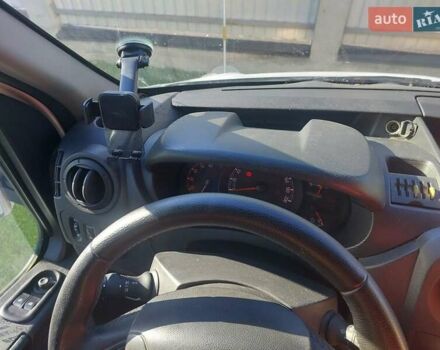 Белый Опель Movano, объемом двигателя 2.3 л и пробегом 137 тыс. км за 17500 $, фото 18 на Automoto.ua