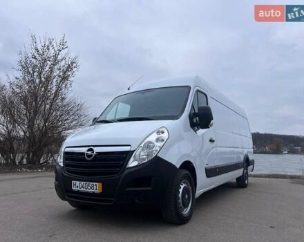 Белый Опель Movano, объемом двигателя 2.3 л и пробегом 179 тыс. км за 18500 $, фото 2 на Automoto.ua