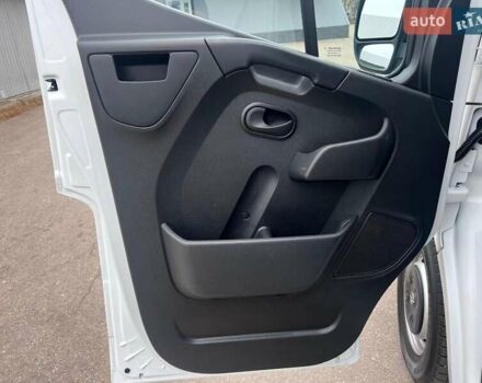 Белый Опель Movano, объемом двигателя 2.3 л и пробегом 179 тыс. км за 18500 $, фото 30 на Automoto.ua