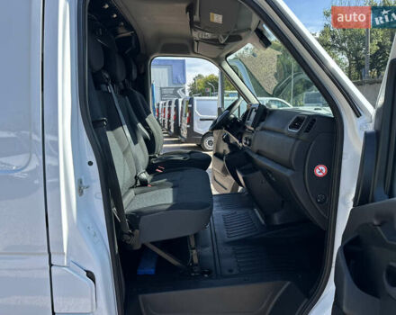 Білий Опель Movano, об'ємом двигуна 2.3 л та пробігом 290 тис. км за 19300 $, фото 21 на Automoto.ua