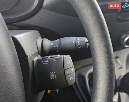 Белый Опель Movano, объемом двигателя 2.3 л и пробегом 183 тыс. км за 21499 $, фото 30 на Automoto.ua