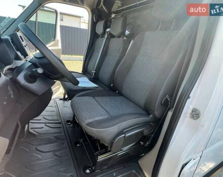Білий Опель Movano, об'ємом двигуна 2.3 л та пробігом 183 тис. км за 21500 $, фото 46 на Automoto.ua