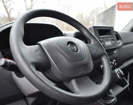 Белый Опель Movano, объемом двигателя 0 л и пробегом 190 тыс. км за 24800 $, фото 65 на Automoto.ua