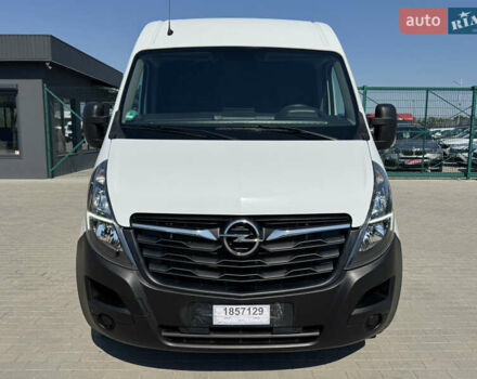 Білий Опель Movano, об'ємом двигуна 2.3 л та пробігом 85 тис. км за 20478 $, фото 1 на Automoto.ua