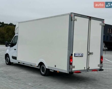 Белый Опель Movano, объемом двигателя 2.3 л и пробегом 241 тыс. км за 18999 $, фото 3 на Automoto.ua