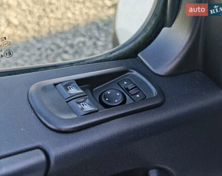 Белый Опель Movano, объемом двигателя 2.3 л и пробегом 183 тыс. км за 21499 $, фото 17 на Automoto.ua