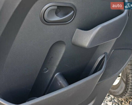 Белый Опель Movano, объемом двигателя 2.3 л и пробегом 183 тыс. км за 21499 $, фото 18 на Automoto.ua