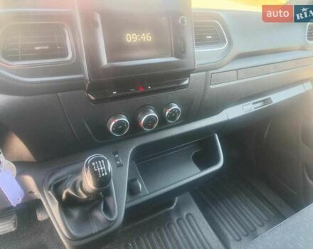 Білий Опель Movano, об'ємом двигуна 2.3 л та пробігом 198 тис. км за 17950 $, фото 2 на Automoto.ua