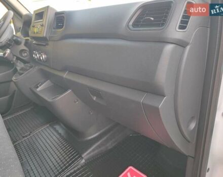 Белый Опель Movano, объемом двигателя 2.3 л и пробегом 212 тыс. км за 17200 $, фото 58 на Automoto.ua