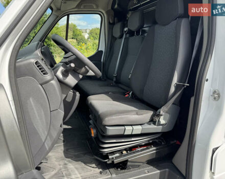 Белый Опель Movano, объемом двигателя 2.3 л и пробегом 216 тыс. км за 18700 $, фото 81 на Automoto.ua