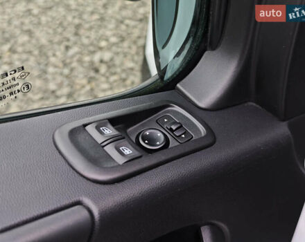 Білий Опель Movano, об'ємом двигуна 2.3 л та пробігом 146 тис. км за 18999 $, фото 20 на Automoto.ua