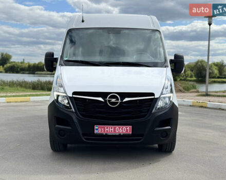 Белый Опель Movano, объемом двигателя 2.3 л и пробегом 216 тыс. км за 18700 $, фото 1 на Automoto.ua