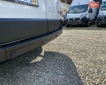 Белый Опель Movano, объемом двигателя 2.3 л и пробегом 272 тыс. км за 18600 $, фото 31 на Automoto.ua