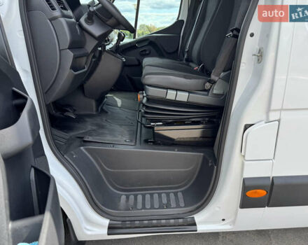 Белый Опель Movano, объемом двигателя 2.3 л и пробегом 216 тыс. км за 18700 $, фото 68 на Automoto.ua