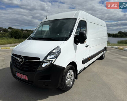 Белый Опель Movano, объемом двигателя 2.3 л и пробегом 216 тыс. км за 18700 $, фото 3 на Automoto.ua