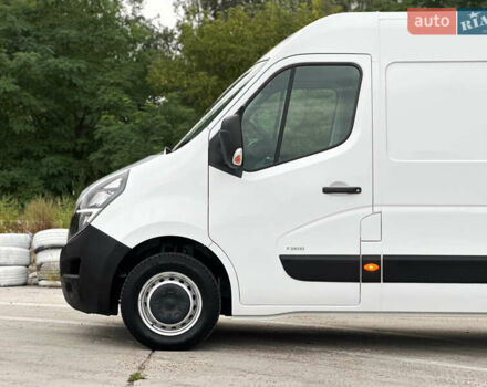 Белый Опель Movano, объемом двигателя 2.3 л и пробегом 213 тыс. км за 18990 $, фото 4 на Automoto.ua