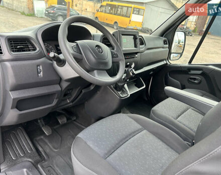 Білий Опель Movano, об'ємом двигуна 2.3 л та пробігом 220 тис. км за 19900 $, фото 16 на Automoto.ua