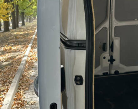 Белый Опель Movano, объемом двигателя 2.3 л и пробегом 162 тыс. км за 17700 $, фото 36 на Automoto.ua