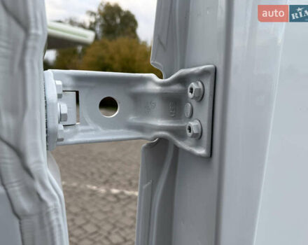 Белый Опель Movano, объемом двигателя 0 л и пробегом 106 тыс. км за 16700 $, фото 70 на Automoto.ua