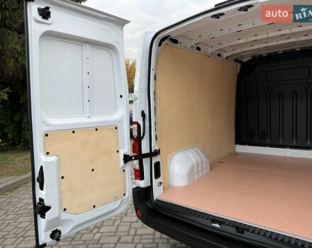 Белый Опель Movano, объемом двигателя 0 л и пробегом 106 тыс. км за 16700 $, фото 64 на Automoto.ua