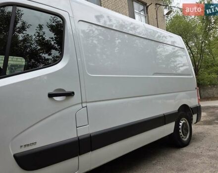 Білий Опель Movano, об'ємом двигуна 2.3 л та пробігом 150 тис. км за 20200 $, фото 6 на Automoto.ua