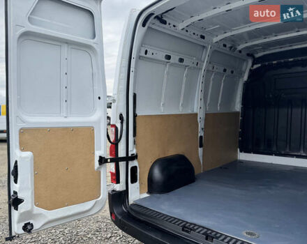 Белый Опель Movano, объемом двигателя 2.3 л и пробегом 320 тыс. км за 15999 $, фото 24 на Automoto.ua