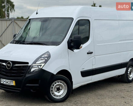 Белый Опель Movano, объемом двигателя 2.3 л и пробегом 320 тыс. км за 15999 $, фото 3 на Automoto.ua