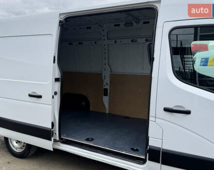 Белый Опель Movano, объемом двигателя 2.3 л и пробегом 320 тыс. км за 15999 $, фото 28 на Automoto.ua