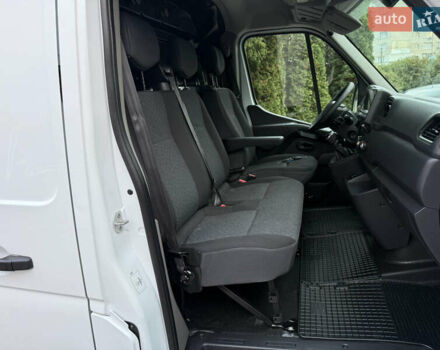 Белый Опель Movano, объемом двигателя 0 л и пробегом 106 тыс. км за 16700 $, фото 50 на Automoto.ua