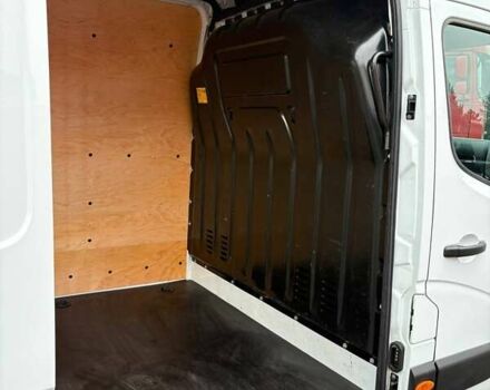 Белый Опель Movano, объемом двигателя 2.3 л и пробегом 101 тыс. км за 21000 $, фото 4 на Automoto.ua
