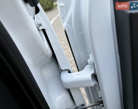 Белый Опель Movano, объемом двигателя 0 л и пробегом 106 тыс. км за 16700 $, фото 45 на Automoto.ua