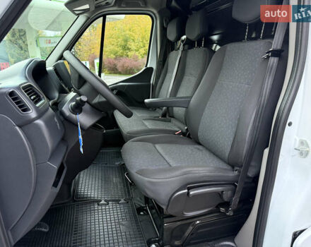 Белый Опель Movano, объемом двигателя 0 л и пробегом 106 тыс. км за 16700 $, фото 31 на Automoto.ua