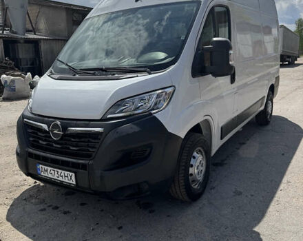 Білий Опель Movano, об'ємом двигуна 2.2 л та пробігом 12 тис. км за 25700 $, фото 1 на Automoto.ua