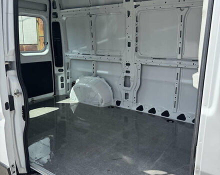 Білий Опель Movano, об'ємом двигуна 2.2 л та пробігом 12 тис. км за 25700 $, фото 9 на Automoto.ua