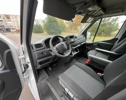 Білий Опель Movano, об'ємом двигуна 2.3 л та пробігом 342 тис. км за 18500 $, фото 6 на Automoto.ua