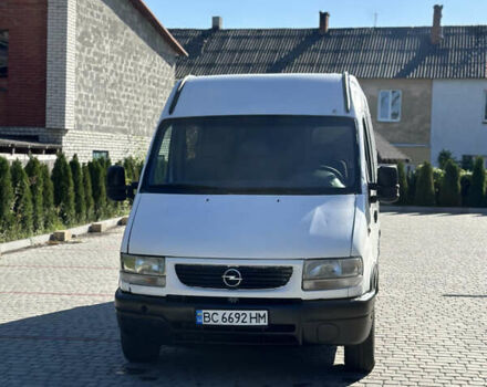 Белый Опель Movano, объемом двигателя 2.8 л и пробегом 521 тыс. км за 5100 $, фото 1 на Automoto.ua