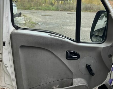 Белый Опель Movano, объемом двигателя 2.5 л и пробегом 499 тыс. км за 4900 $, фото 12 на Automoto.ua